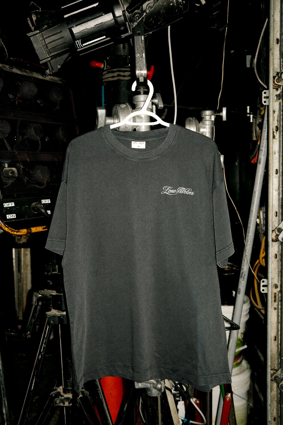 OVERSIZED T-SHIRT